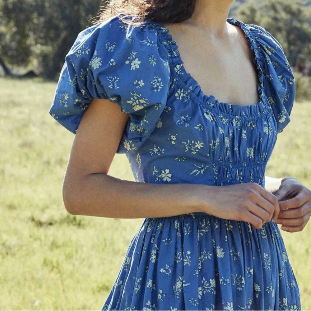 Doen Deia Dress Size L - LIKE NEW